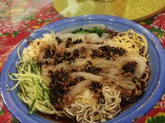 -闯关东东北农家菜(崂山石老人店)