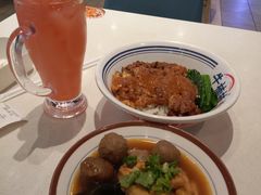 -牛楠楠·香港牛腩茶餐厅(永旺店)