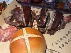 -鸽舞笙平金牌烧鸽子·融合菜(鲁谷店)
