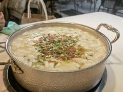 -德林酸菜鱼火锅(南丹店)