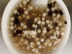-芳婆糕团店(王府大街店)