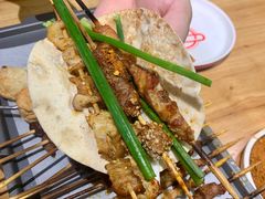 -记忆串城·东北烧烤·小龙虾·大型团建(南油店)