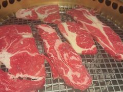 -铭牛烧肉·和牛海鲜自助(高新月牙湖店)