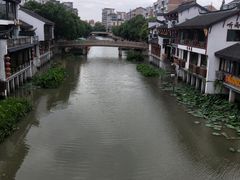 -7天酒店(上海江宁路地铁站玉佛寺店)