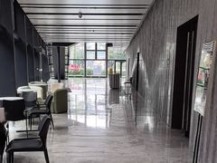 -漠浔MOTION健身(虹桥国际展汇店)