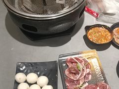 -啊美丽炭火烤肉(滑翔一店)