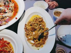 -坛宗剁椒鱼头(河西王府井店)