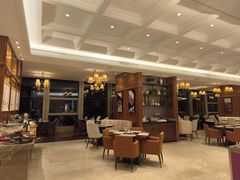 -南湖名都·景湖轩全日制餐厅·海鲜自助·东南亚风味·临湖而食