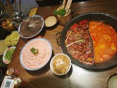 -萍姐火锅·公路夜市(武汉首店)