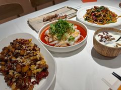 -谷丽麦馕新疆菜·清真(步步高梅溪新天地店)