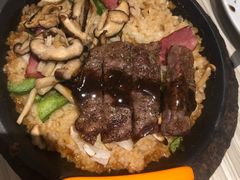 -必胜客(阿罗海店)