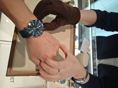 -亨吉利世界名表中心(华润万象城店)