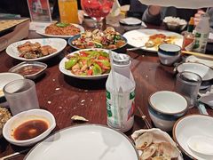 -蚝堡海鲜·威海菜·海肠捞饭·烧烤·亚洲吃蚝公司(幸福门店)