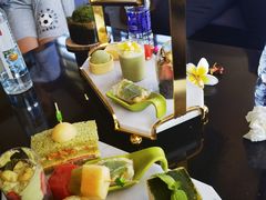 -亚龙湾喜来登·美景台大堂吧