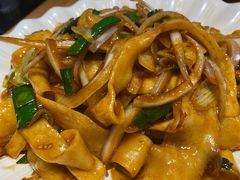 -小河公主秘制烤羊腿(小绿谷店)