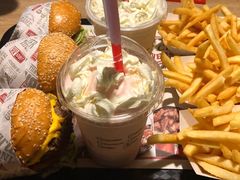 -The Habit Burger Grill 哈比特汉堡(复兴soho店)