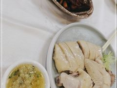 -渔意楼·驰名沙田乳鸽(五羊旗舰店)