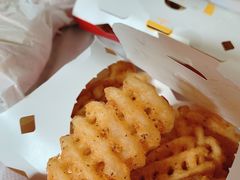 -麦当劳(军博店)