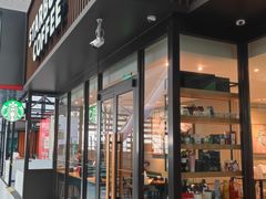 -星巴克(青岛火车北站候车大厅店)