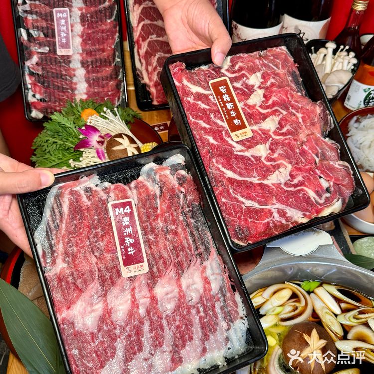 来成都必吃!梁家巷这家和牛寿喜烧自助太绝了!