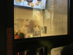 -肯德基(东安路站店)