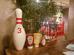 -HIGH FIVE哈福手工汉堡(桂林路店)