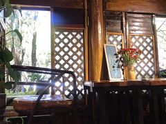 -蓝壁虎咖啡酒馆