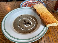 -I HOLIC艾豪丽披萨(KKone店)