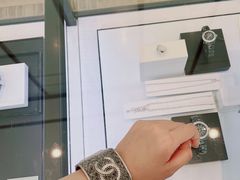 -Chanel(德基广场店)