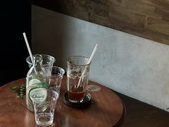 -Metal hands·铁手咖啡