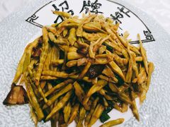 -雅和生态渔庄·宜城锅巴饭(龙灵山公园店)