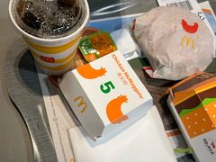 -麦当劳(杨林得来速店)