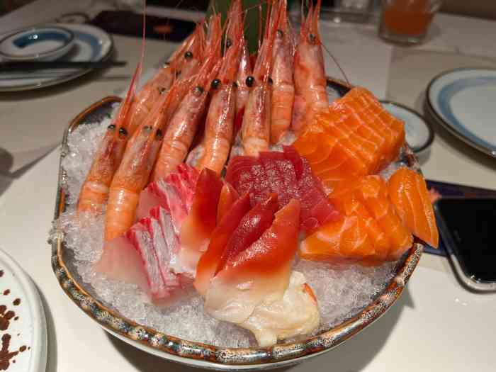 大渔铁板烧(喜荟城店)-"每次大渔必须点好几次的刺身拼盘!想怎么拼.