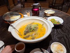 -湘力力小院·鱼汤泡饭(枫林路店)