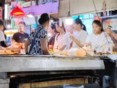 -大学城夜市