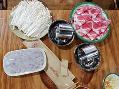 -东镇老火锅(长春路首店)