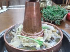 -岳记兴隆·青城腊排铜火锅(融创店)