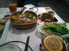 椒汁酸汤肥牛-鹅冠港式茶餐厅(来福士店)