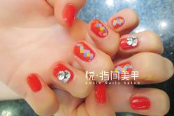 -悦指间美甲美睫