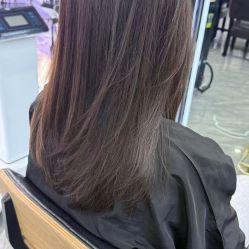 -藤野造型烫染·漂发