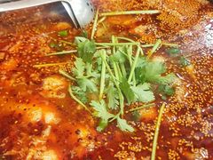 -灶知轩湘西石锅鱼(万佳广场店)