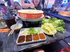 -秦炉烤肉(财富中心店)