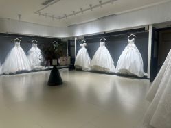 点击看大图 -Bridal Queen·婚纱女皇