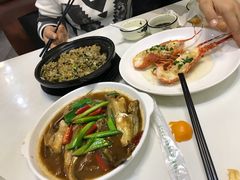 -鑫悦楼煎蟹·16年海鲜大排档