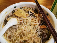 -水平有限螺蛳粉(宏达大厦店)