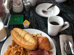 -东方红海鲜百汇(国际大厦店)