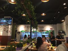 大堂-珍巴奴毛肚牛肉小火锅(四惠店)