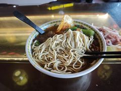 -金杨拉面王小吃面馆·牛三宝面·红烧牛肉粉