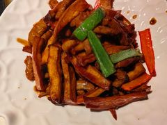 -吴越荣记苏州菜·松鼠桂鱼 100% 活鱼现做(月光码头店)