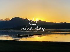 -班公湖